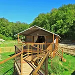 Insolite En Dordogne Saint-Amand-de-Coly
