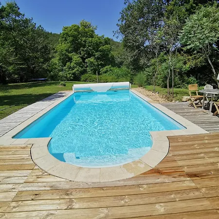 Insolite En Dordogne Saint-Amand-de-Coly