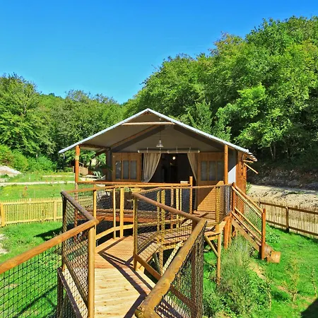 Insolite En Dordogne Saint-Amand-de-Coly