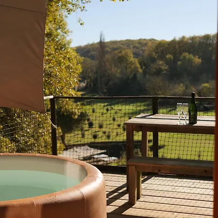 Village de vacances Insolite En Dordogne