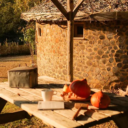 Insolite En Dordogne Village de vacances Saint-Amand-de-Coly